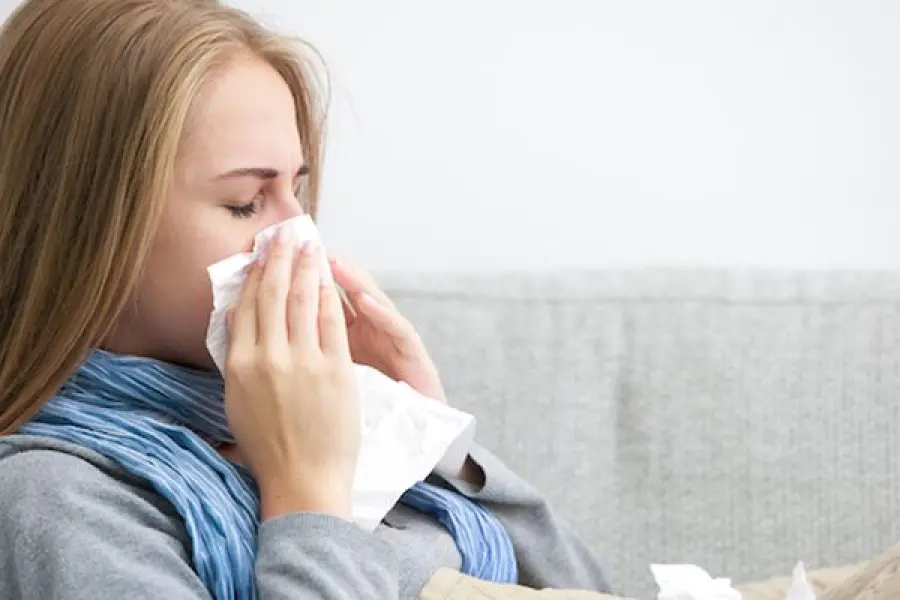Arriva la stagione autunnale: come evitare di contrarre l'influenza?
