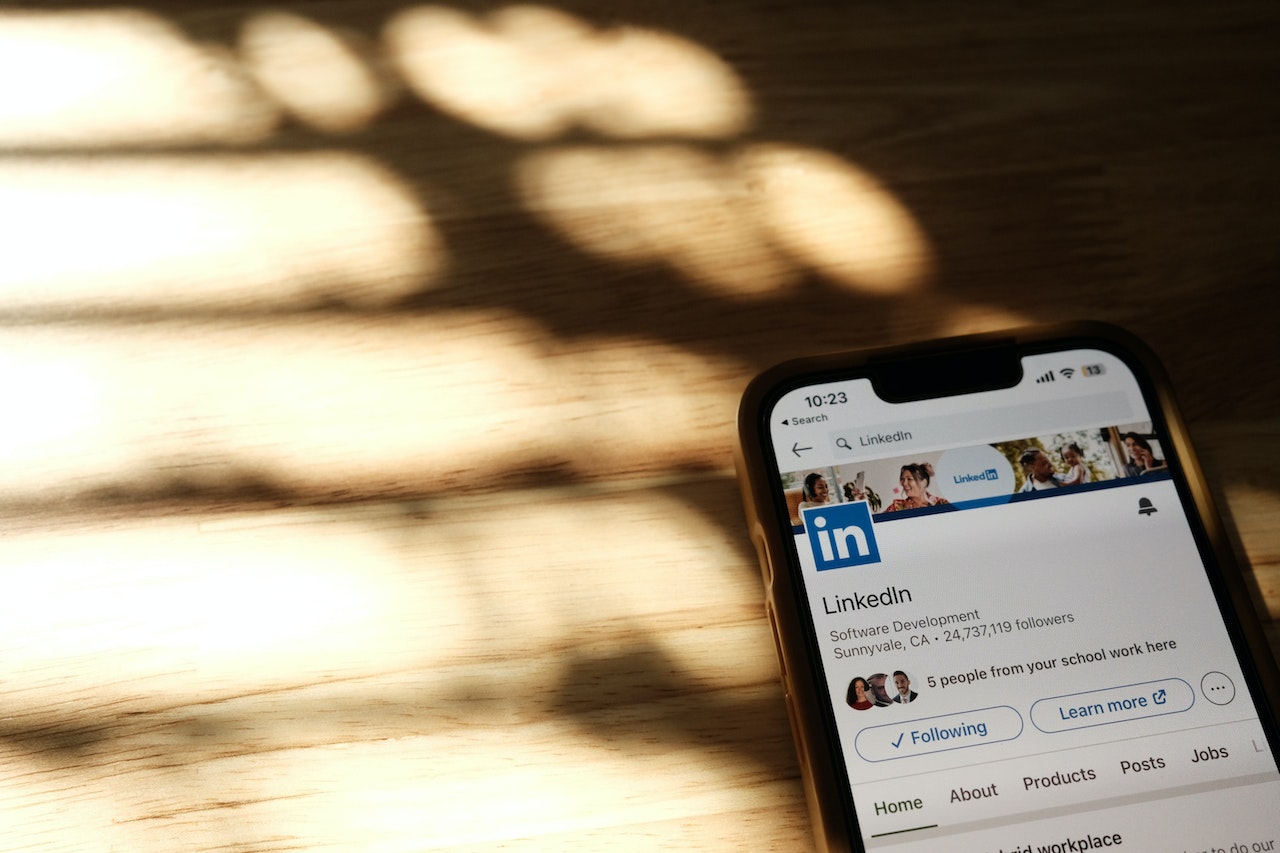 Come usare LinkedIn per trovare nuovi clienti